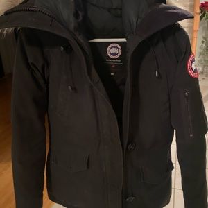 SOLD | Canada Goose Womens Jacket Size Small
